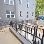 The Chey:Modern And Intimate